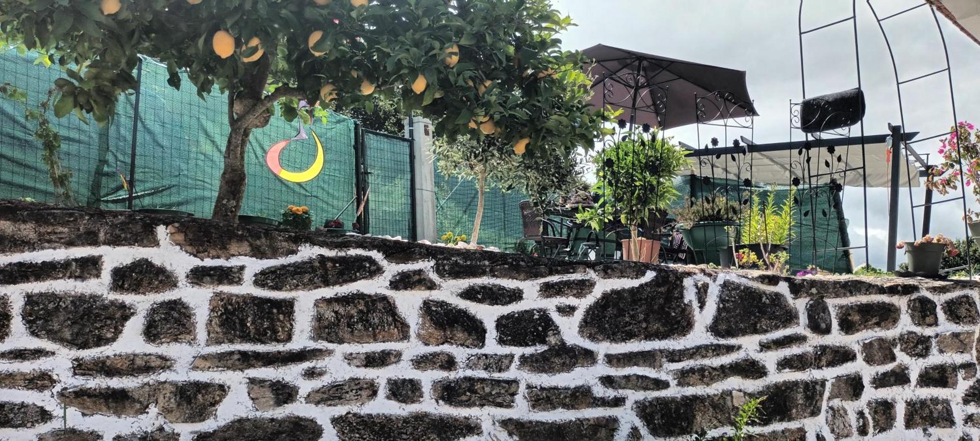 Geres Do Alibaba Villa Ruivaes Exterior photo